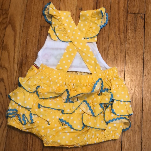 Bright Yellow Bird Ruffle Bum Bubble - Picture 2 of 2